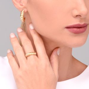 Anel Ondulado em Prata 925 com Banho de Ouro 18k