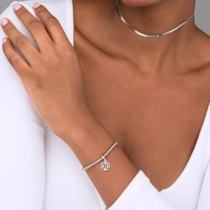 Charm Libra Cravejado em Prata 925
