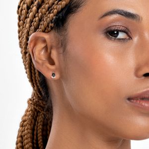 Brinco em Gota com Safira e Diamantes em Ouro Amarelo 18k