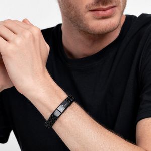 Pulseira Masculina de Couro Preto em Aço Preto - 21 cm