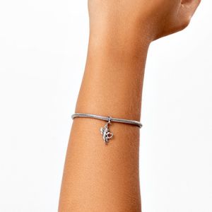 Charm Anjo Cupido em Prata 925
