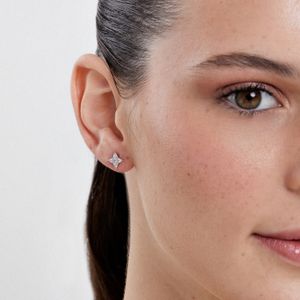 Brinco Estrela Cravejado em Prata 925