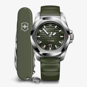 Relógio Victorinox Masculino I.N.O.X. Automatic em Silicone Verde com Canivete 242017.1