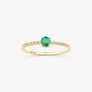 Anel com Esmeralda e Diamantes em Ouro Amarelo 18K