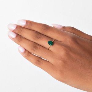 Anel Com Quartzo Verde em Ouro Amarelo 18k
