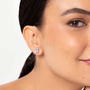 Brinco Stud com Safira e Topázio Azul em Prata 925
