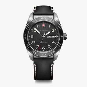 Relógio Victorinox Masculino Swiss Army em Aço Inoxidável e Couro 242041