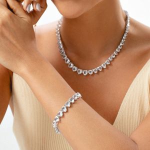 Pulseira Corações Cravejado em Prata 925 - 17cm